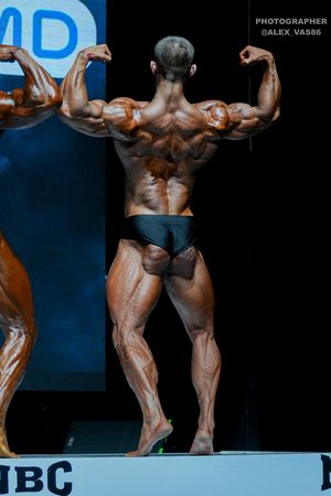 CLASSIC PHYSIQUE +178
